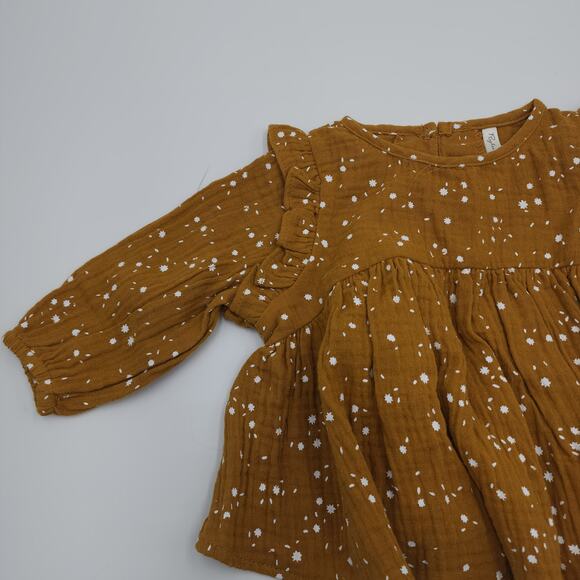 Rylee+ Cru Long Sleeve Piper Blouse in Marigold Dot Size 3-6 Months - Picture 2 of 8